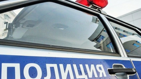 Сотрудники УНК МВД по КЧР задержали мужчину, разыскиваемого за незаконный оборот наркотиков в Москве